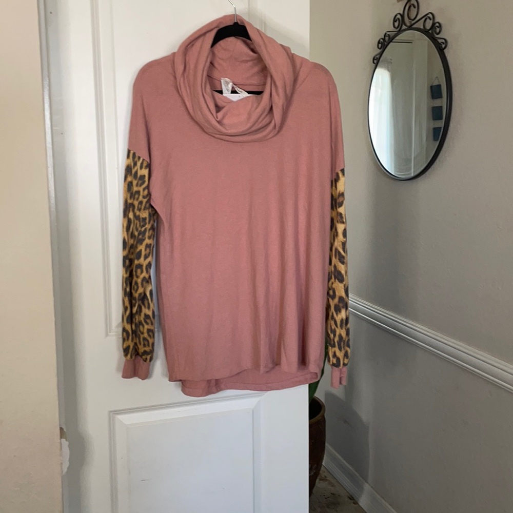 Grateful Hearts Top